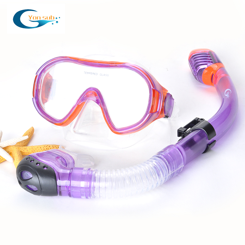 Silicone and tempered glass scuba mask and snorkel